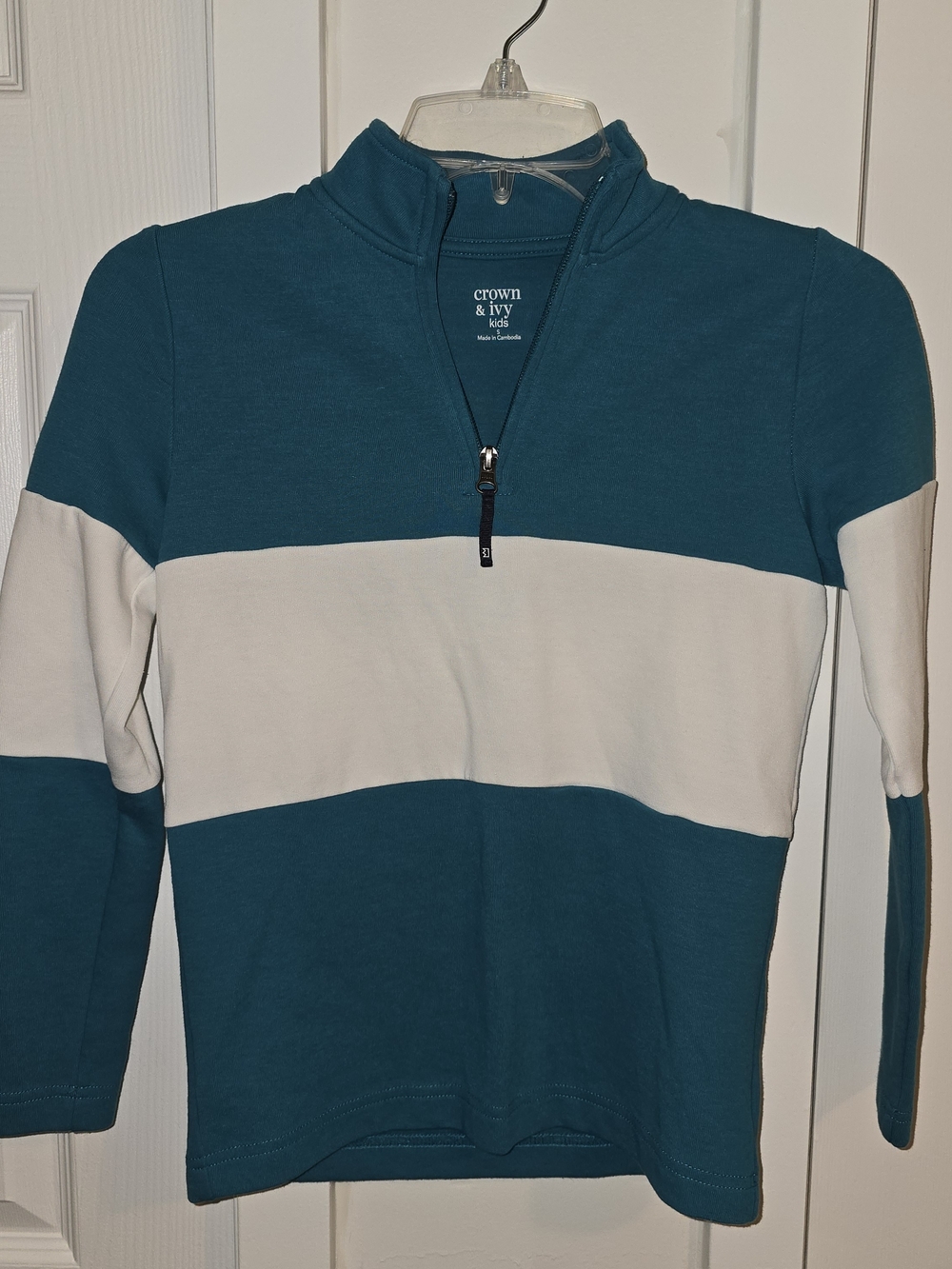 crown & ivy Teal and White Zip-Up Sweater